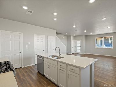 New construction Townhouse house 13894 Vispo Way, Broomfield, CO 80020 Woodland- photo 8 8