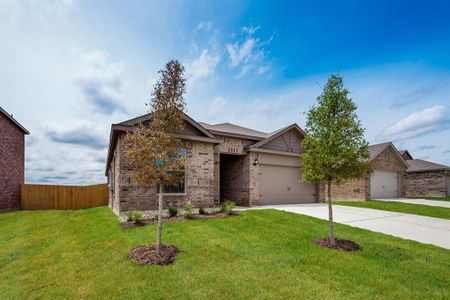 New construction Single-Family house 300 Shaw Creek Boulevard, Ferris, TX 75125 - photo 2 2