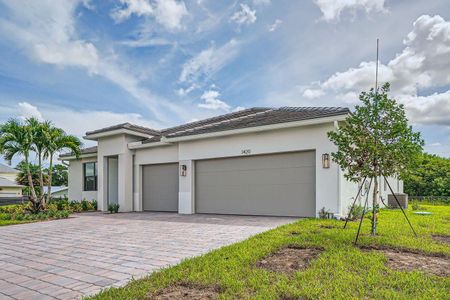 New construction Single-Family house 1420 Sw Lago Circle, Palm City, FL 34990 Fraser- photo 0