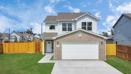 New construction Single-Family house 1236 Esther Drive, Houston, TX 77088 - photo 0