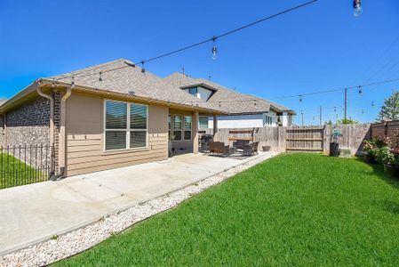 New construction Single-Family house 828 Coronado Terrace Lane, Katy, TX 77493 - photo 27 27