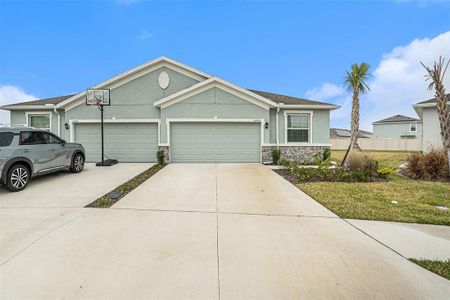 New construction Single-Family house 31093 Mango Fade Way, San Antonio, FL 33576 - photo 3 3