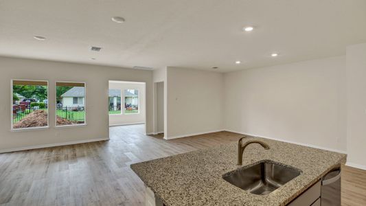 New construction Single-Family house 3110 Orchard Landing Ct, League City, TX 77573 Holden- photo 18 18