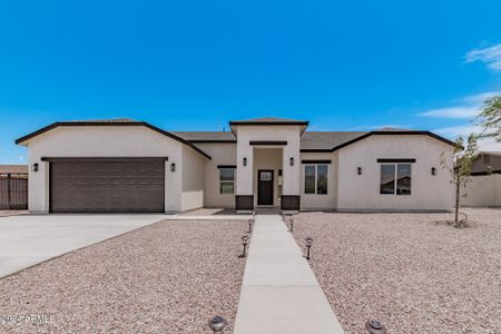 New construction Single-Family house 15361 S Quintin Place, Arizona City, AZ 85123 - photo 0
