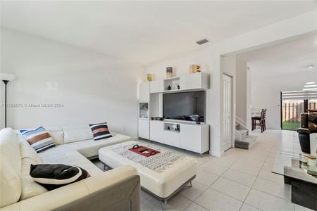 New construction Townhouse house 11828 Sw 245Th Ter, Unit 11828, Homestead, FL 33032 - photo 4 4