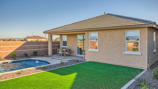New construction Single-Family house 12515 W Parkway Ln, Avondale, AZ 85323 Bisbee Plan 3565- photo 12 12