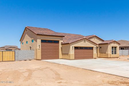 New construction Single-Family house 29524 N 223Rd Drive, Wittmann, AZ 85361 - photo 0