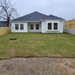 New construction Single-Family house 1830 Fordham Road, Dallas, TX 75216 - photo 24 24