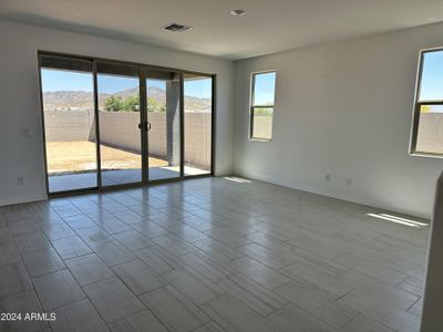New construction Single-Family house 10325 S 55Th Drive, Laveen, AZ 85339 Daisy Homeplan- photo 5 5
