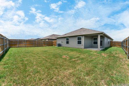 New construction Single-Family house 140 Fire Oak, San Marcos, TX 78666 - photo 23 23