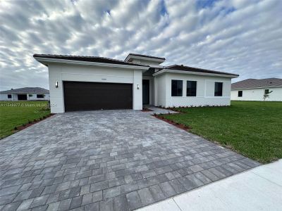 New construction Single-Family house 15604 Sw 158Th Ter, Miami, FL 33187 - photo 1 1