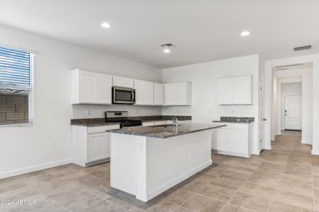 New construction Single-Family house 39960 W Shaver Drive, Maricopa, AZ 85138 Dove- photo 2 2