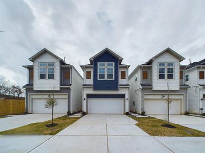 New construction Single-Family house 5908 Eastwood Street, Houston, TX 77021 - photo 0