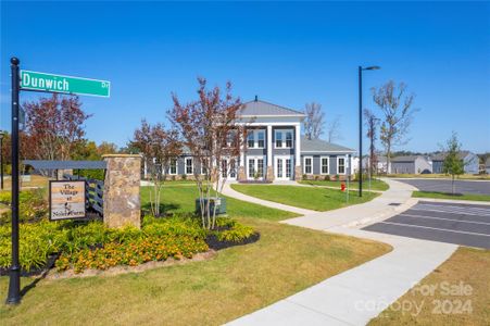 New construction Townhouse house 9650 Old Garden Circle, Unit 669, Gastonia, NC 28056 - photo 22 22