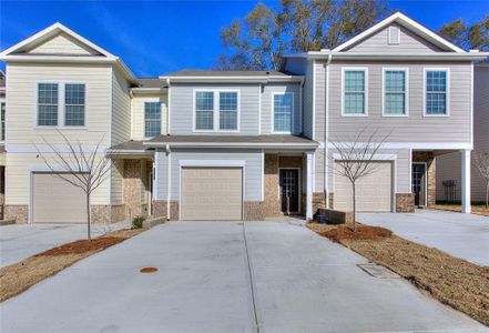 New construction Townhouse house 6202 Ripple Way, Unit 88, South Fulton, GA 30349 - photo 0