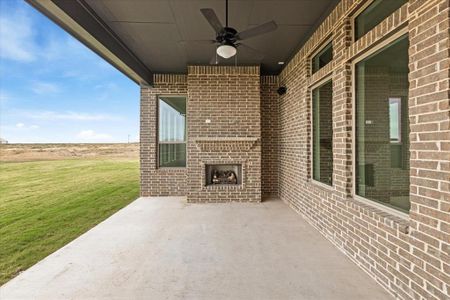 New construction Single-Family house 50 Hunter Pass, Waxahachie, TX 75165 San Marino II- photo 12 12