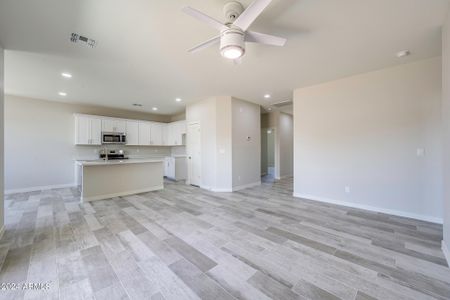 New construction Single-Family house 10591 W Arivaca Drive, Arizona City, AZ 85123 - photo 8 8