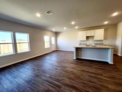 New construction Single-Family house 804 Brookside Drive, Dayton, TX 77535 BARTON- photo 5 5