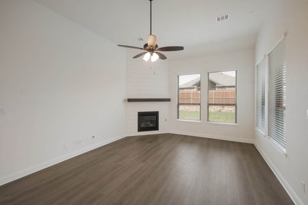 New construction Single-Family house 3206 Woodford Drive, Mansfield, TX 76063 - photo 9 9
