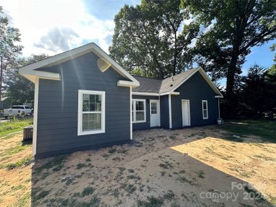 New construction Single-Family house 1220 White Lane, Gastonia, NC 28052 - photo 1 1