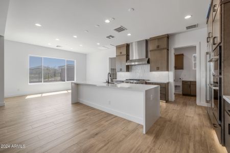 New construction Single-Family house 34213 N Borgata Trail, Queen Creek, AZ 85144 - photo 15 15