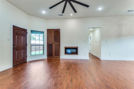 New construction Single-Family house 3402 Nw 27Th Street, Fort Worth, TX 76106 - photo 6 6