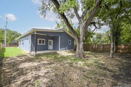 New construction Single-Family house 2322 E Houston, San Antonio, TX 78202 - photo 30 30