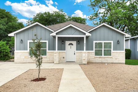 New construction Single-Family house 827 Cavalier Ave, San Antonio, TX 78225 - photo 0 0