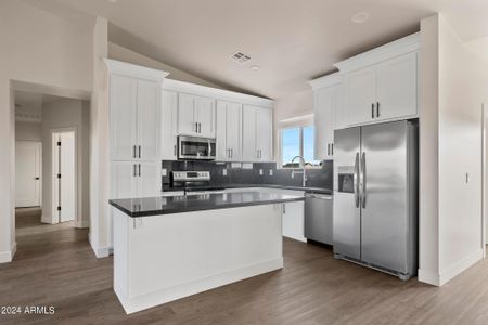 New construction Single-Family house 28713 N 201St Avenue, Wittmann, AZ 85361 - photo