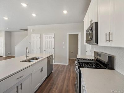 New construction Townhouse house 21191 E 63Rd Drive, Aurora, CO 80019 Woodland- photo 2 2