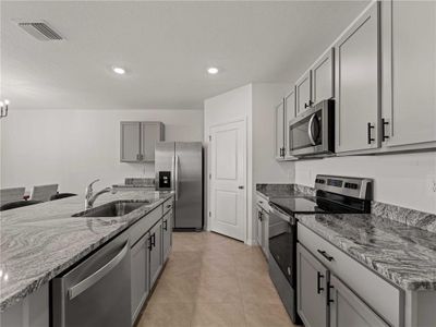 Beautiful, quartz counters!