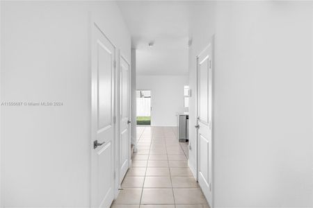 New construction Townhouse house 903 Se 19Th St, Homestead, FL 33034 - photo 24 24
