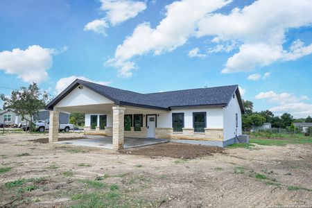 New construction Single-Family house 22815 Copper Canyon Dr, Elmendorf, TX 78112 - photo 0