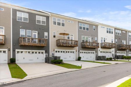 New construction Townhouse house 330 George Pine Way, Knightdale, NC 27545 - photo 47 47