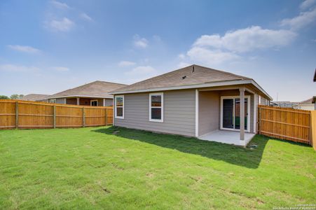 New construction Single-Family house 5403 Franklin Hills, San Antonio, TX 78073 Hopewell - 1455- photo 19 19