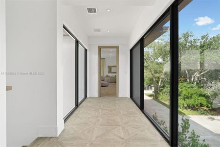 New construction Single-Family house 7310 Sw 104Th St, Pinecrest, FL 33156 - photo 20 20