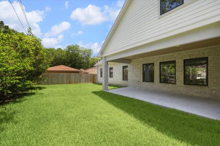 New construction Single-Family house 10226 Pine Forest Road, Houston, TX 77042 - photo 34 34
