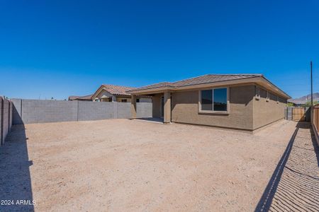 New construction Single-Family house 24215 W Gross Avenue, Buckeye, AZ 85326 Castillo Series - Bluebell- photo 34 34