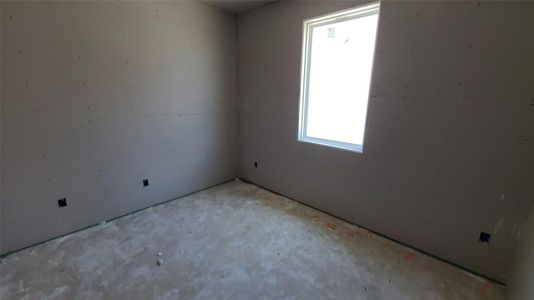 New construction Single-Family house 921 Palo Brea Loop, Hutto, TX 78634 Eleanor Homeplan- photo 11 11