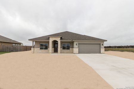New construction Single-Family house 213 Colonial Ln, La Vernia, TX 78121 - photo