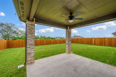 New construction Single-Family house 203 Woodhollow Drive, Blue Ridge, TX 75424 - photo