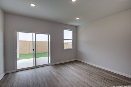 New construction Single-Family house 1431 Prynne Street, New Braunfels, TX 78130 Easton - 1388- photo 7 7