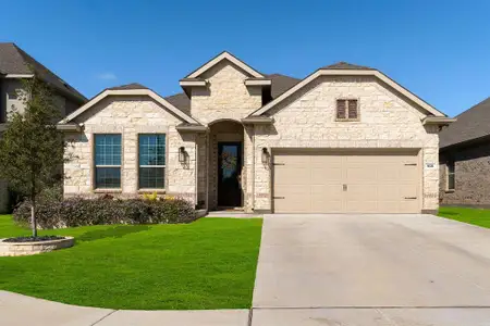 New construction Single-Family house 905 Rosebay Drive, Justin, TX 76247 - photo 0