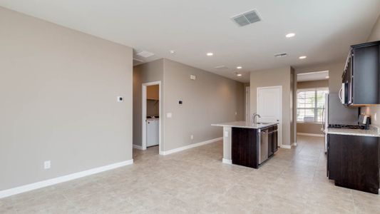 New construction Single-Family house 22664 North Lynn Street, Maricopa, AZ 85138 - photo 16 16