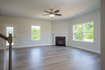 New construction Single-Family house 1633 Fire Tower Road, Sanford, NC 27330 - photo 9 9