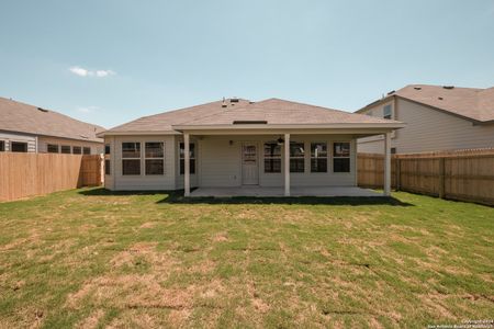 New construction Single-Family house 1148 Water Valley, Seguin, TX 78155 Kingsley - C- photo 14 14