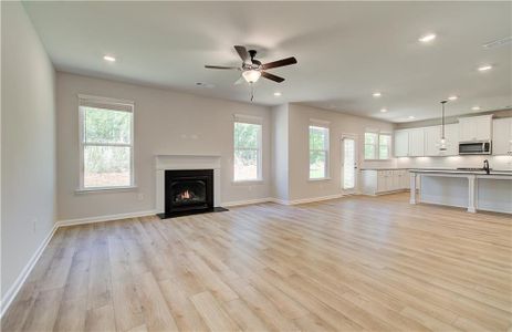 New construction Single-Family house 3124 Thickett Lane, Atlanta, GA 30349 Isabella II- photo 7 7