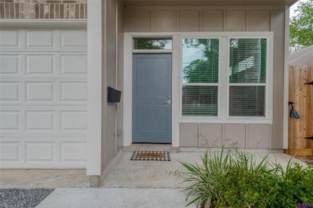 New construction Single-Family house 3131 Hadley Street, Houston, TX 77004 - photo 0