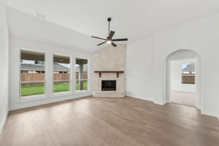 New construction Single-Family house 284 Resting Place Road, Waxahachie, TX 75165 Magnolia II- photo 18 18