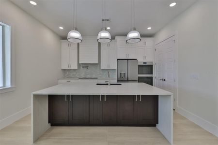 New construction Single-Family house 5706 Tybee Island Drive, Apollo Beach, FL 33572 - photo 4 4